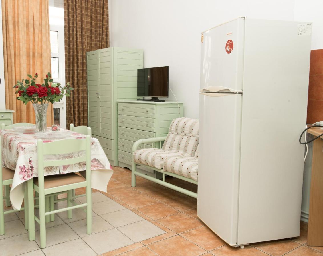 Stavros Studio Apartment In Kos Exteriör bild