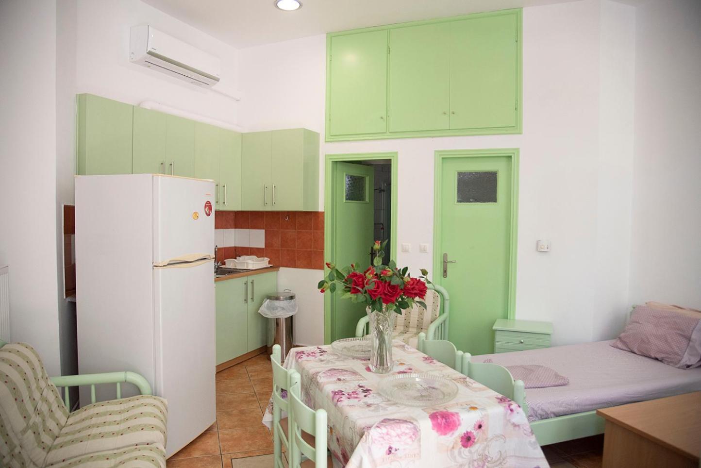 Stavros Studio Apartment In Kos Exteriör bild